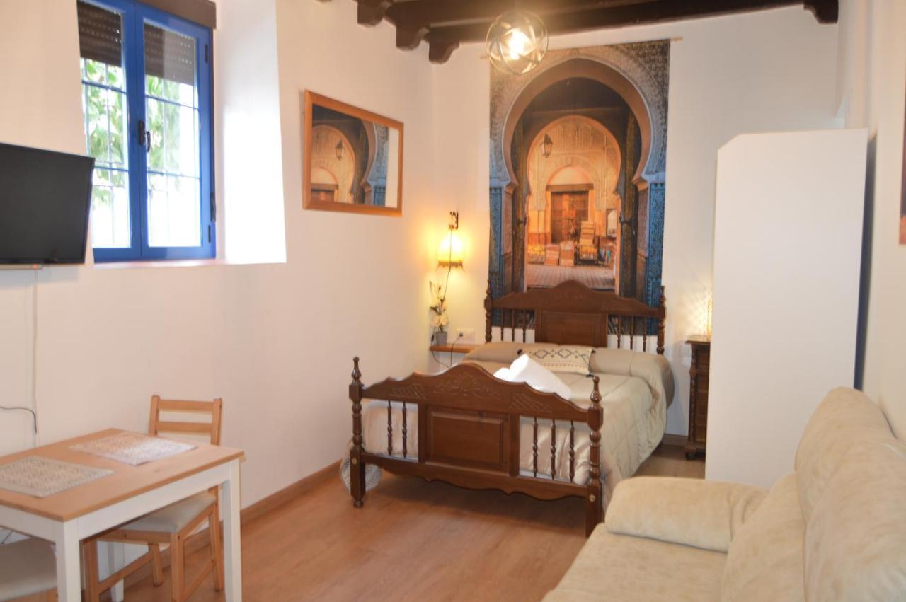 Alcazar Viejo Parking Tourist Cordobaアパートメント エクステリア 写真