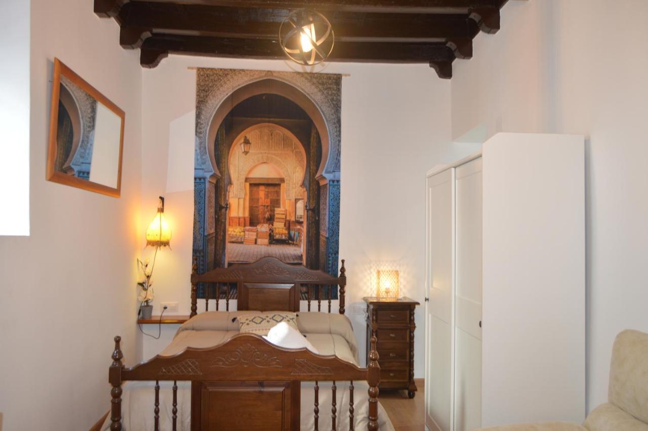 Alcazar Viejo Parking Tourist Cordobaアパートメント エクステリア 写真